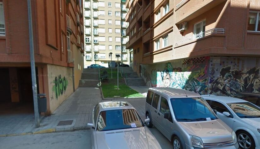 Instalación de rampa en Avenida de Portugal-Calle Puerta Nueva.